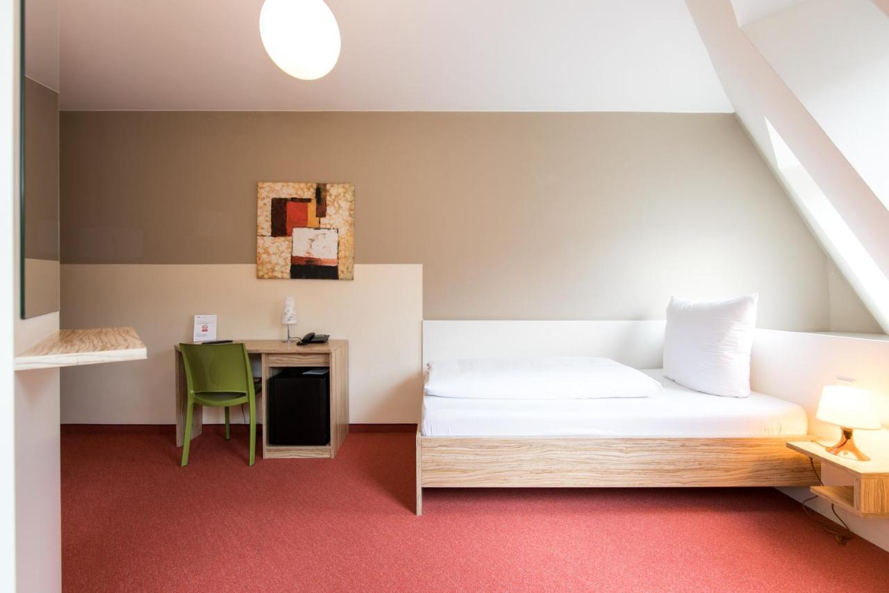 Nu Wave Hotel Berlin - Digital Check-In 2025 Екстериор снимка